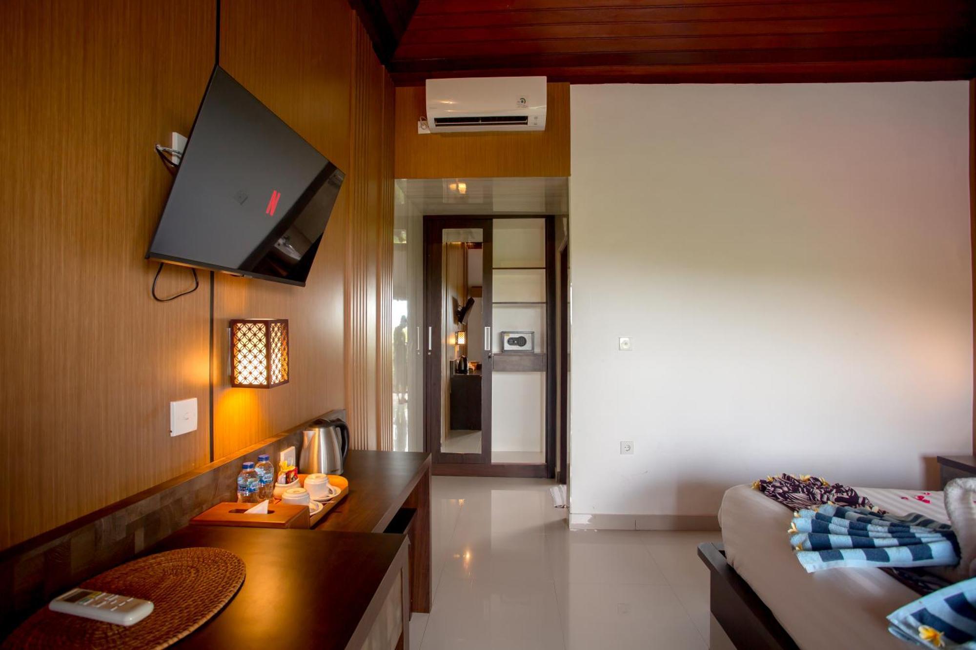 Abasan Hill Hotel And Spa Toyapakeh Exterior photo