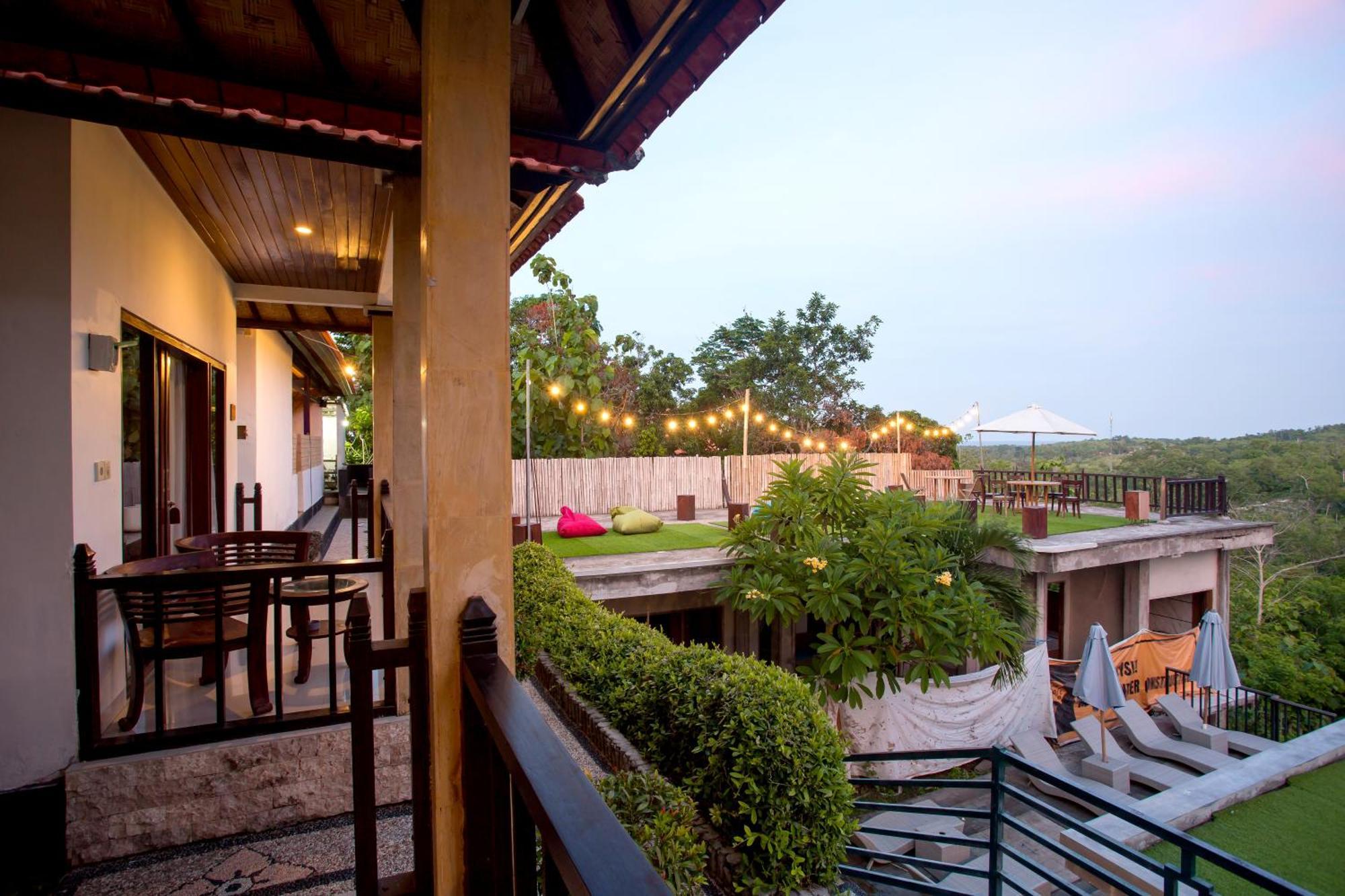 Abasan Hill Hotel And Spa Toyapakeh Exterior photo