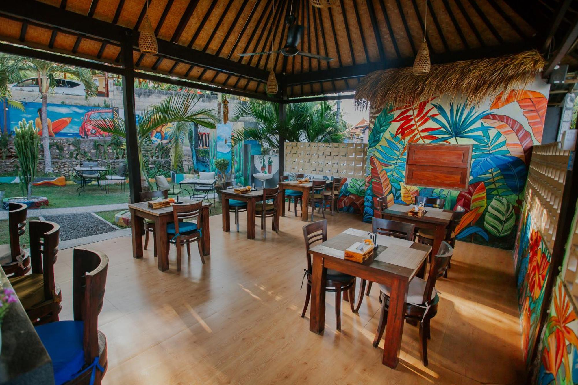 Abasan Hill Hotel And Spa Toyapakeh Exterior photo